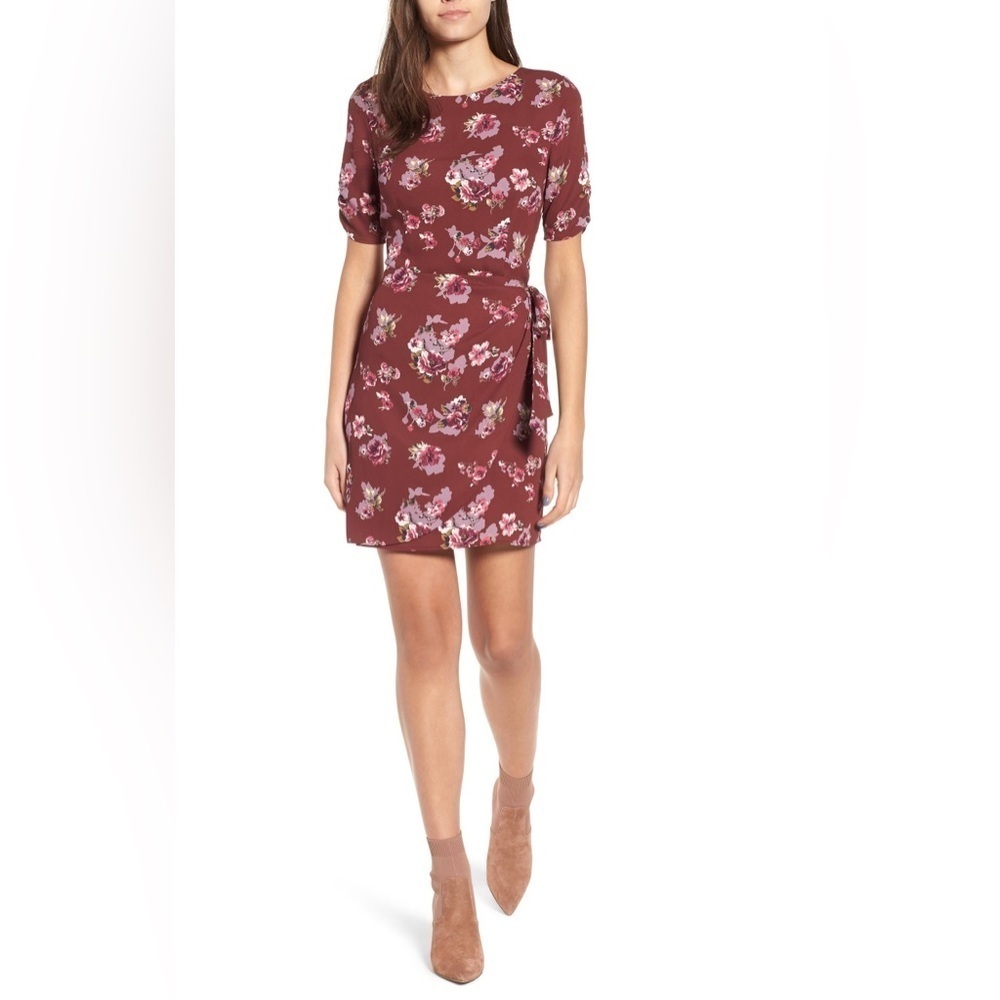 ASTR The Label Wrap Front Burgundy Floral Dress size XL